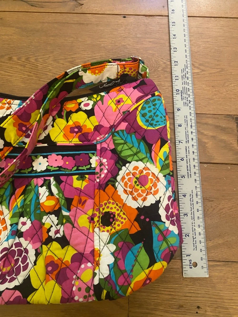 Vera Bradley “Va Va Bloom” Crossbody Hobo Bag Retired Pattern